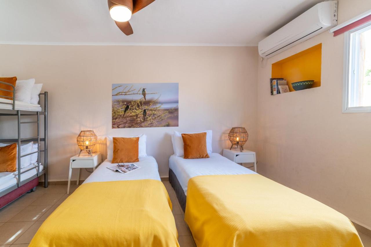 Lotan Desert Travel Hotel Nahal Ya'alon ภายนอก รูปภาพ