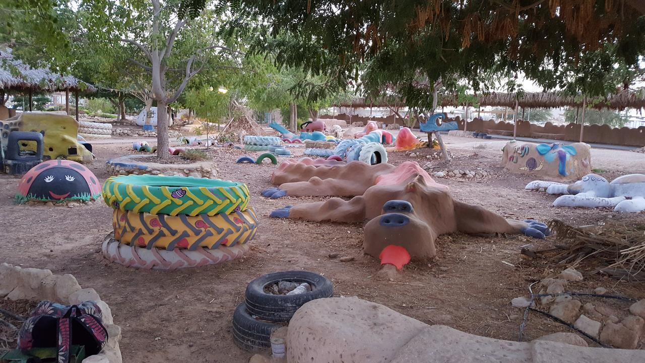 Lotan Desert Travel Hotel Nahal Ya'alon ภายนอก รูปภาพ