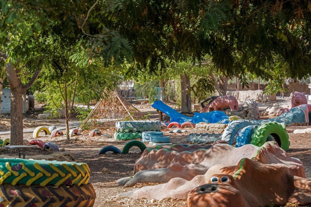 Lotan Desert Travel Hotel Nahal Ya'alon ภายนอก รูปภาพ