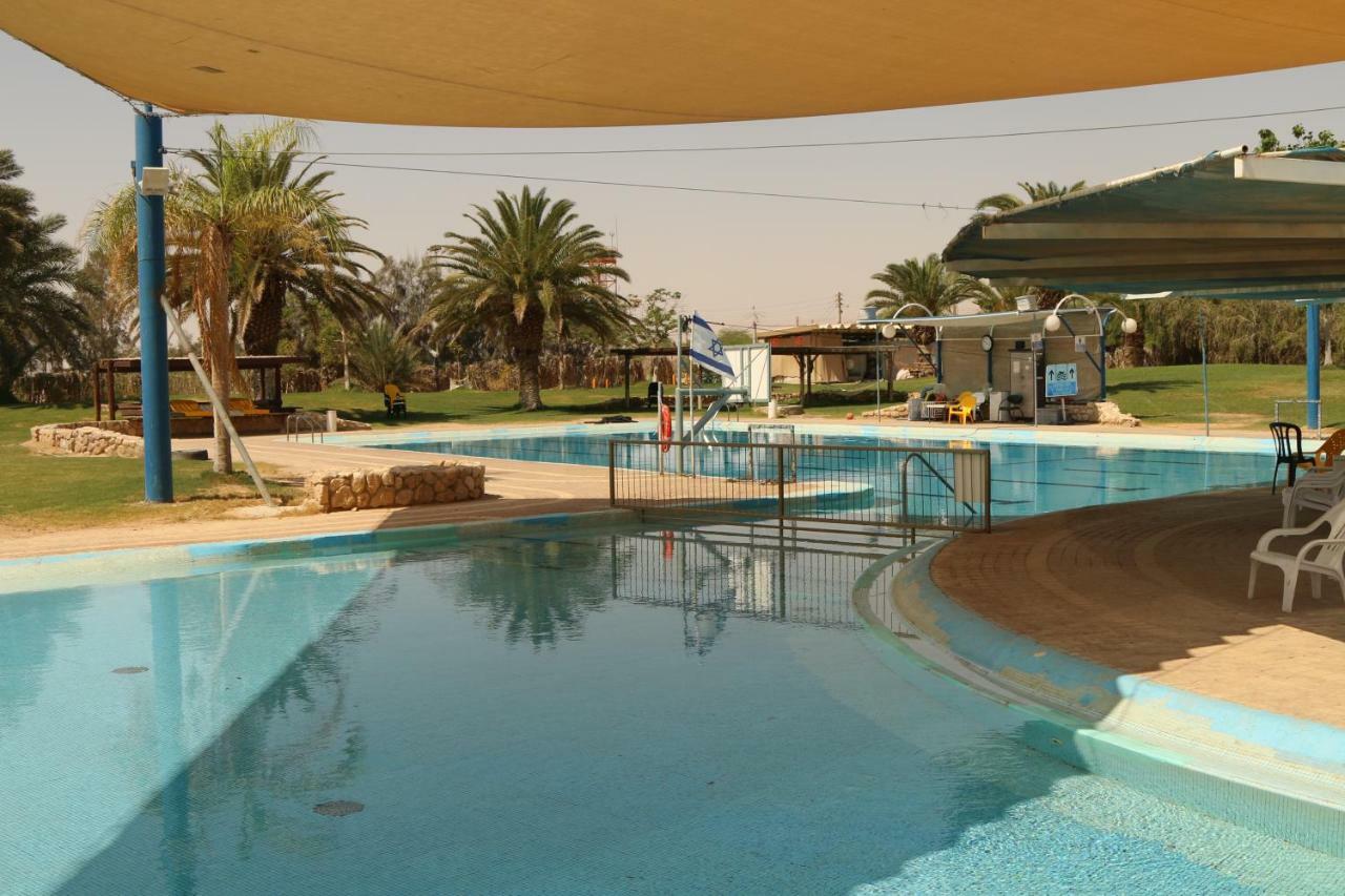 Lotan Desert Travel Hotel Nahal Ya'alon ภายนอก รูปภาพ